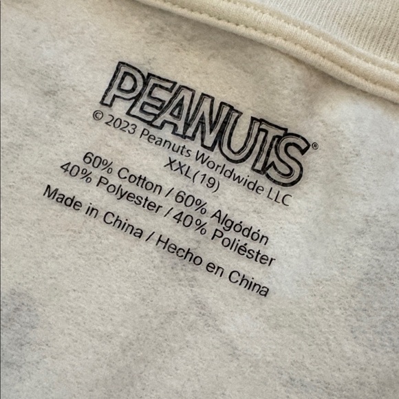 Peanuts Snoopy Lightweight Sweatshirt XXL - Picture 2 of 2